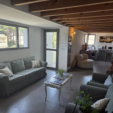 Blue 아파트 라시오타